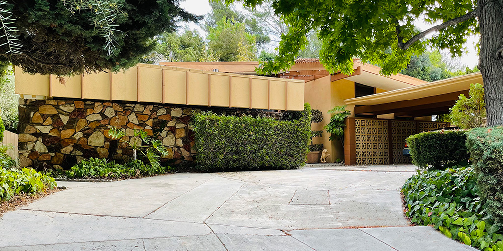 Architectural marvel for sale in Los Angeles, designed by famed architect Edward Fickett.